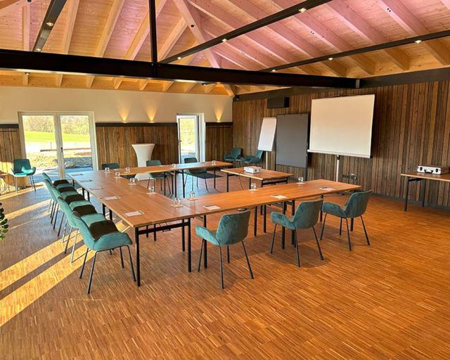 Abb. Entdecken Sie unseren neuen Tagungs- und Eventbungalow